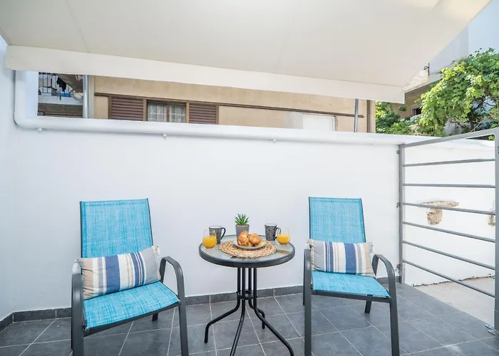 Myrtia Few Steps From The Sea *