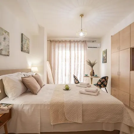 Апартаменты Myrtia Few Steps From The Sea *