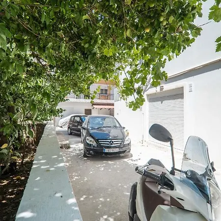 Myrtia Few Steps From The Sea *